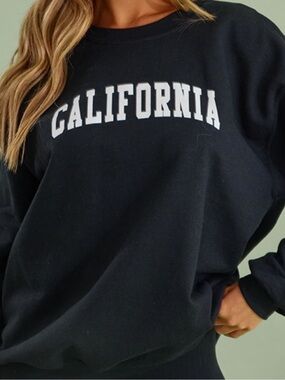 Audrey 3+1 California Sweatshirt